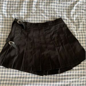 brandy Melville skirt